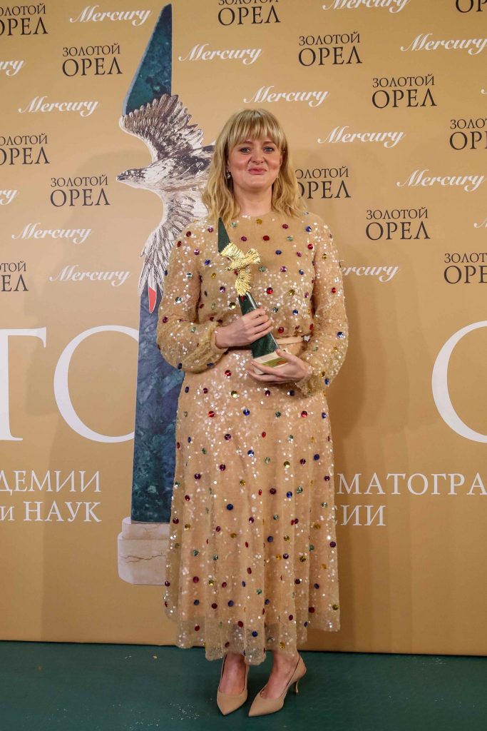 Анна Михалкова выбрала неудачный наряд для премии