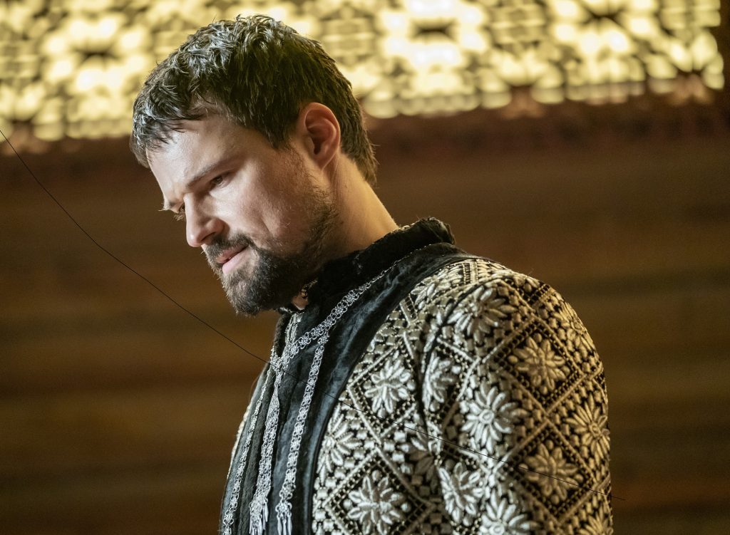 Данила Козловский