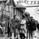 Надпись Arbeitmachtfrei - «Труд освобождает» - висела над входом многих нацистских концлагерей