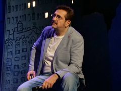 ВАЛЕРИЙ КОМИССАРОВ