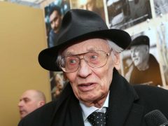 Владимир Наумов