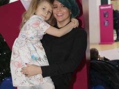 ЯНИНА МЕЛЕХОВА С ДОЧКОЙ