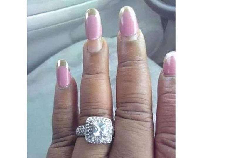 Ужасные кольца и маникюр невест