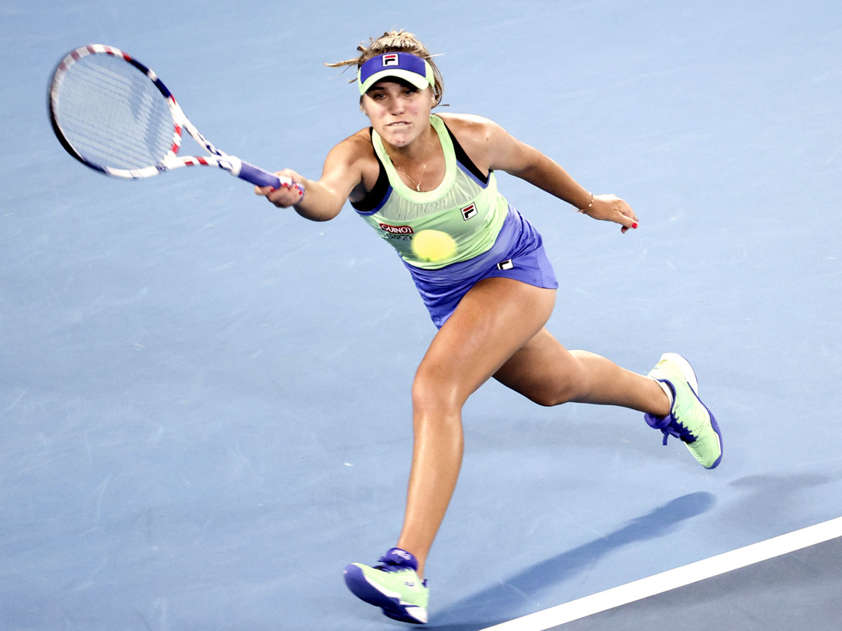 София Кенин