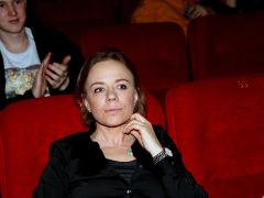 Елена Перова