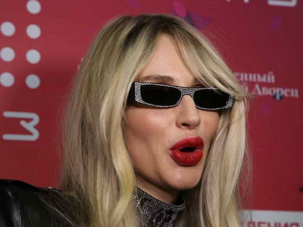 Появилось видео неадекватного танца Лободы