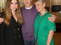 СЕРГЕЙ ВАРЧУК С ДОЧЕРЬЮ И ЖЕНОЙ