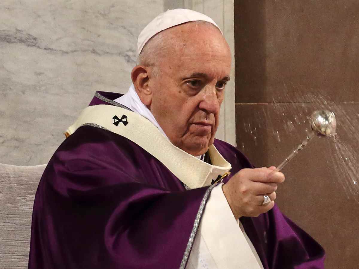 Папа римский Франциск похватил коронавирус