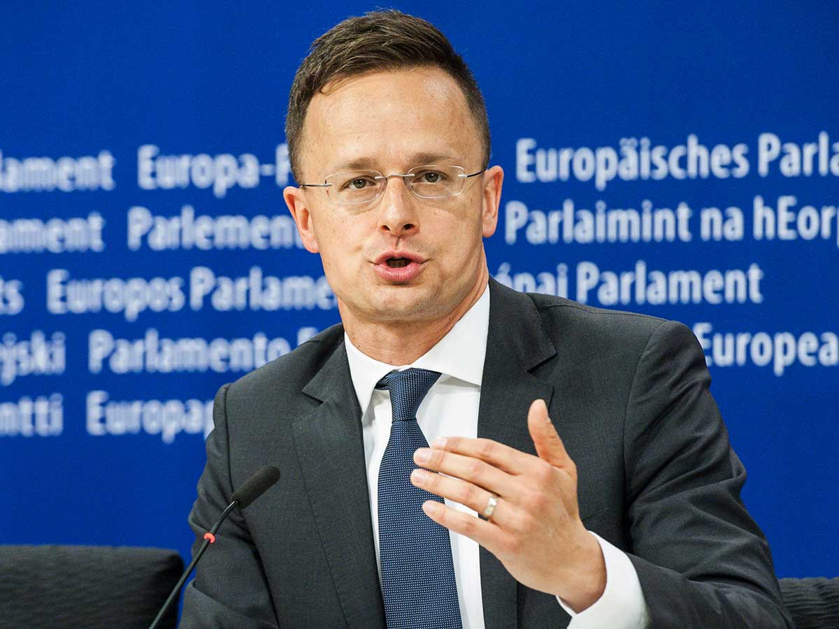 К чему приведет дипломатическая война Венгрии и Украины?