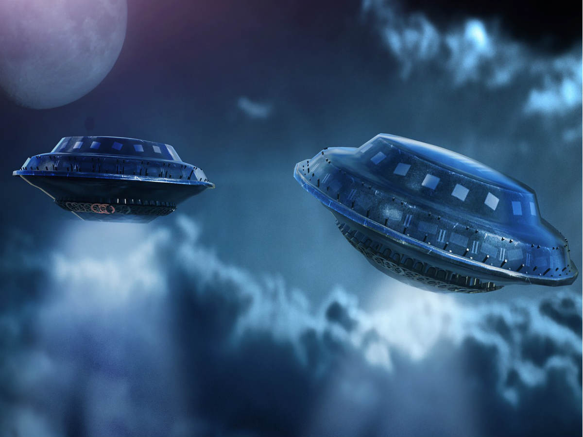 Пентагон выложил в Сеть видеозаписи с НЛО