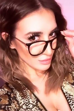 Двойник Ольги Бузовой