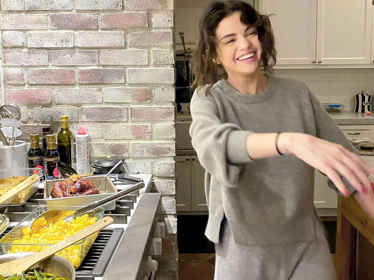 Селена Гомес