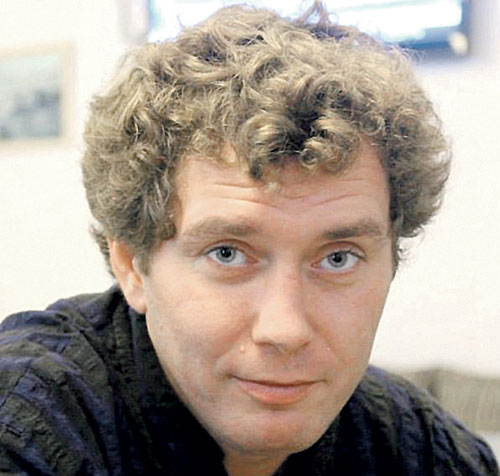 Журналисту Захару Артемьеву недавно исполнилось 42