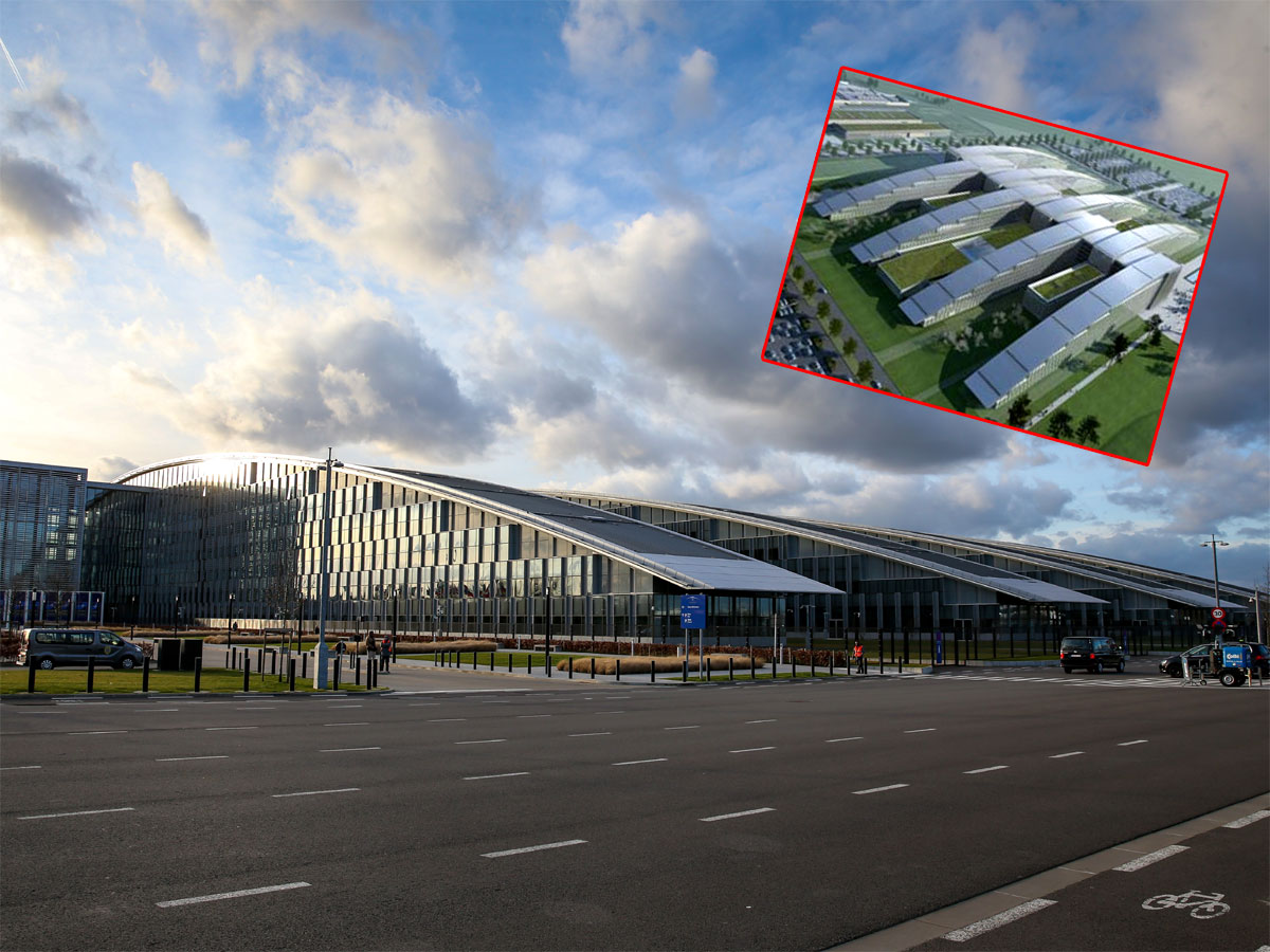 Офис НАТО в Брюсселе подозрительно напоминает эсэсовские руны, как на фашистском кителе. Кстати, 27 бельгийских стариков до сих пор получают пенсию, назначенную Гитлером «за лояльность»