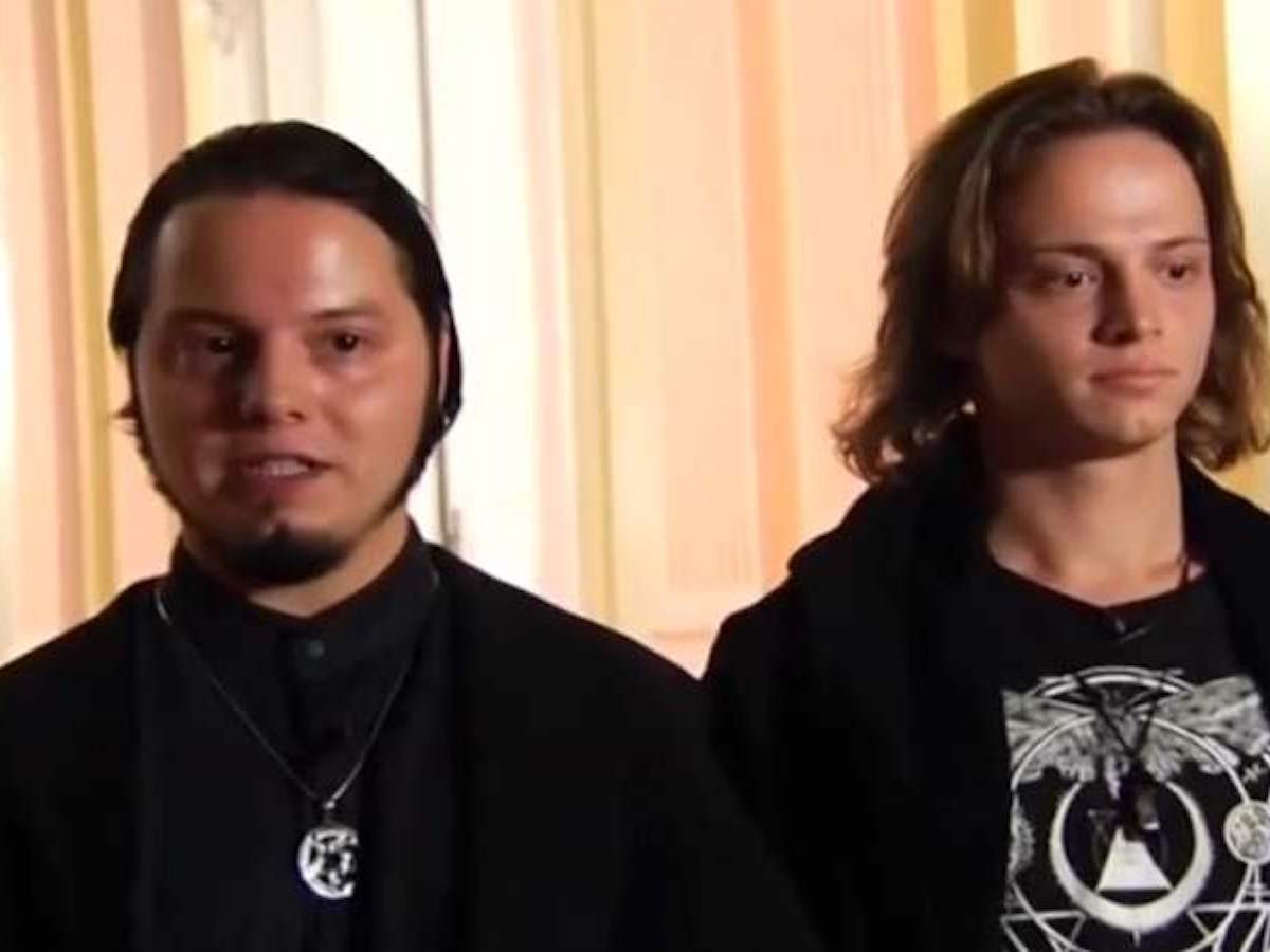 братья Никара