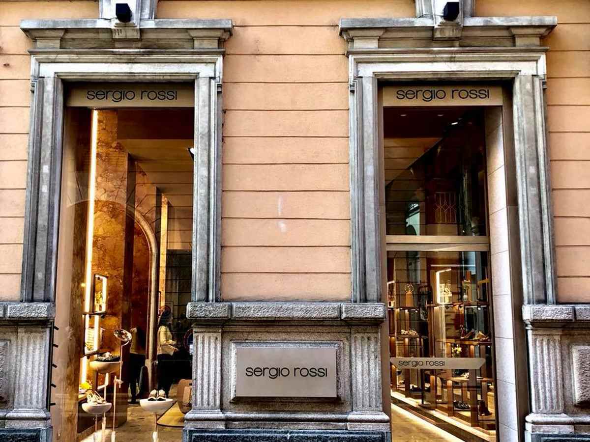 Дизайнер Серджио Росси умер от коронавируса