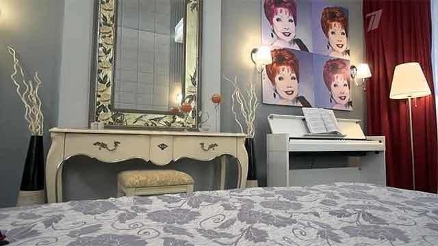 Наташа Королева