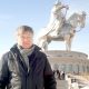 Кайрат Закирьянов пришел поклониться памятнику своему предку Чингисхану