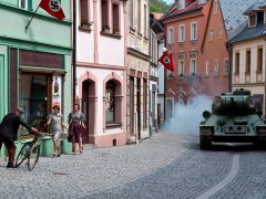 КАДРЫ ИЗ ФИЛЬМА ТАНК Т 34