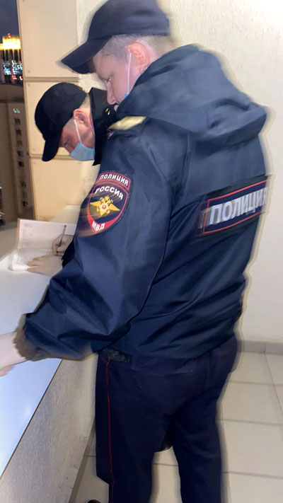 Полицейские приняли заявление Калашниковой