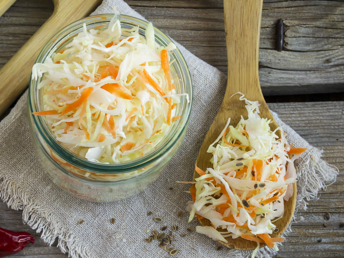 Квашеная капуста для печени. Sauerkraut – квашеная капуста.. Капустабелокачанная Квашенка. Квашеная капуста Грин. . Шома капуста (квашеная капуста).