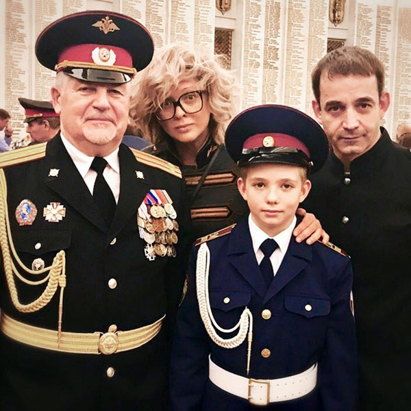 Чтобы вырастить из сына Елисея патриота, Ольга и Дмитрий отдали его в кадетское училище имени Шолохова