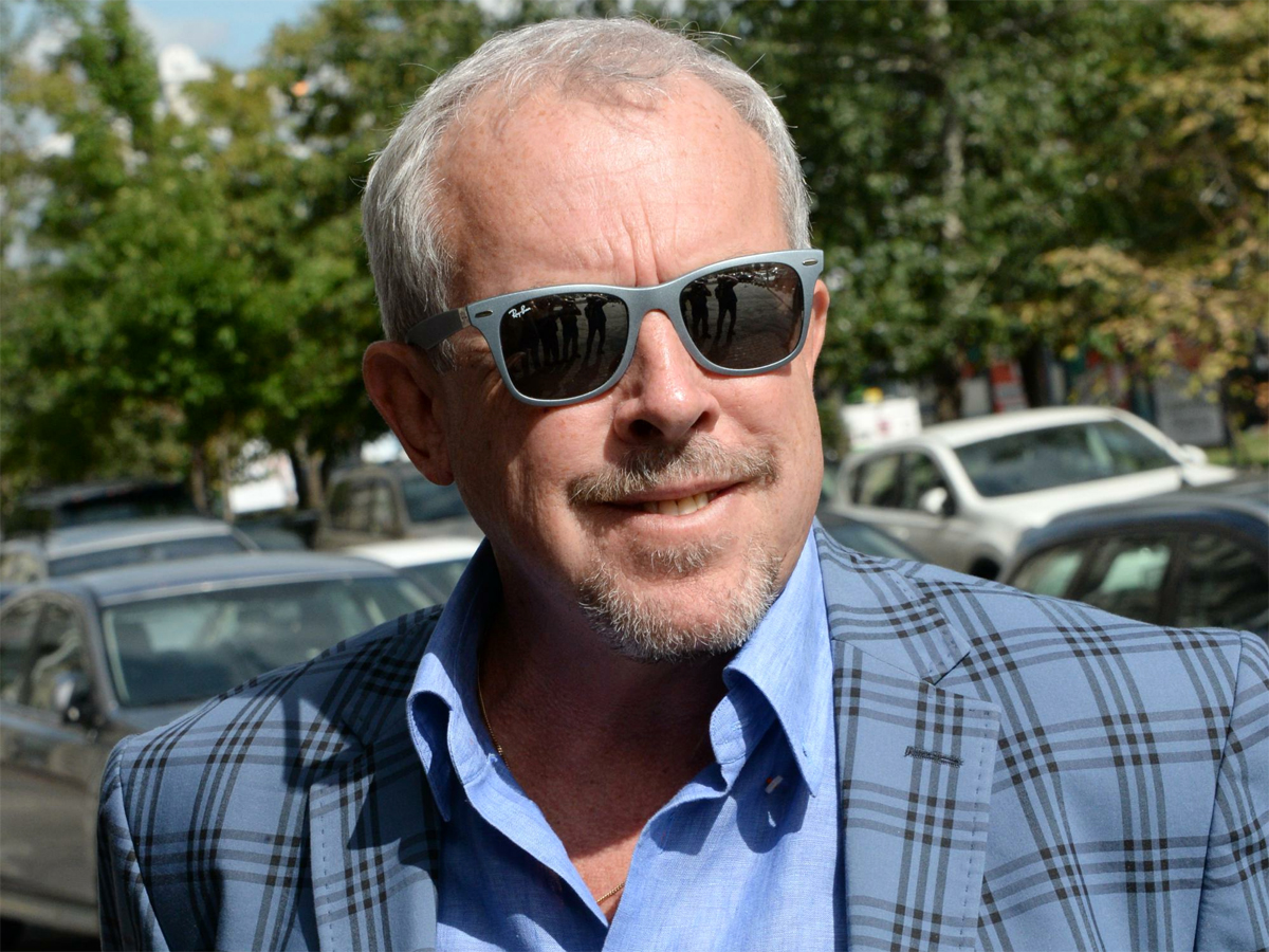 Андрей Макаревич****