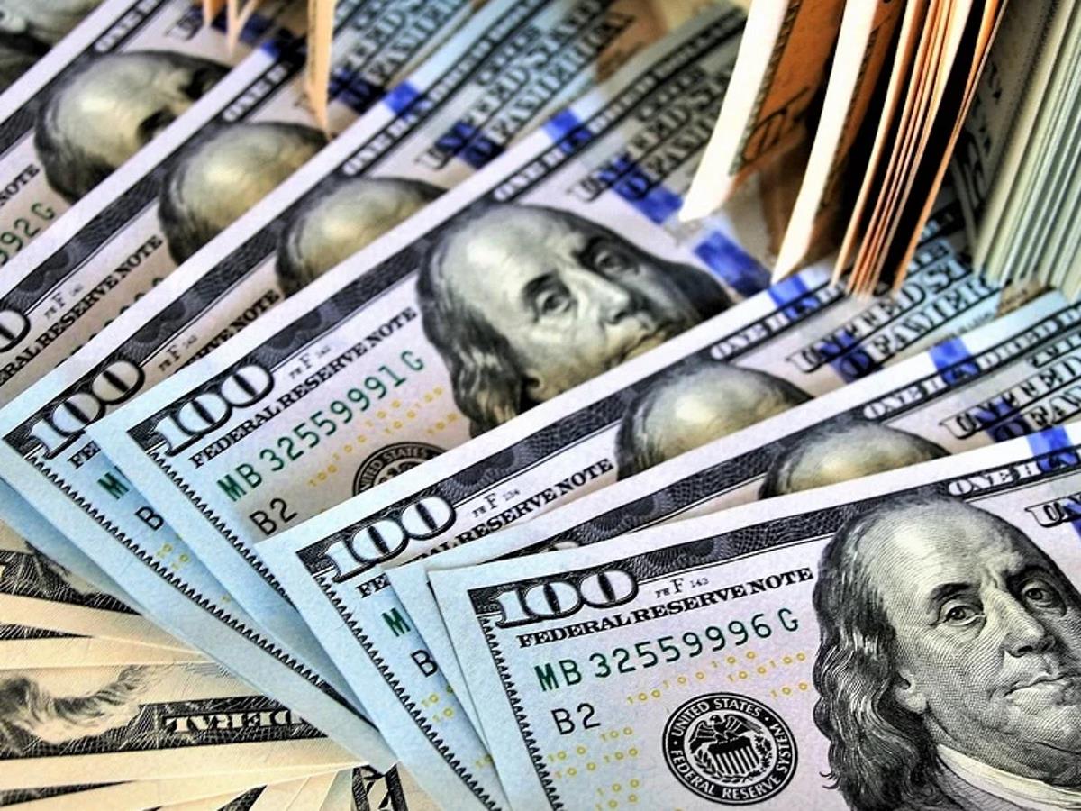 Курс валют на 7 октября: доллар укрепился