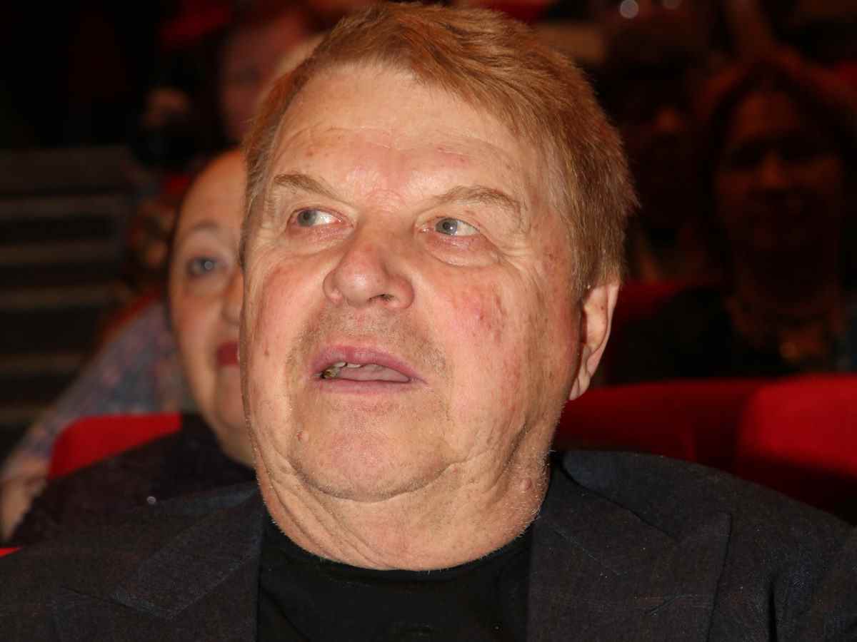 Михаил Кокшенов