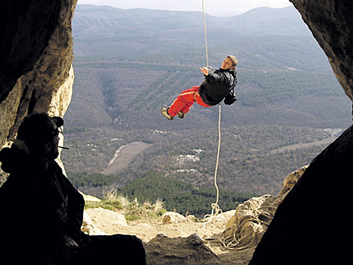 Таврская - самая большая из пещер-гротов в Бахчисарайском регионе