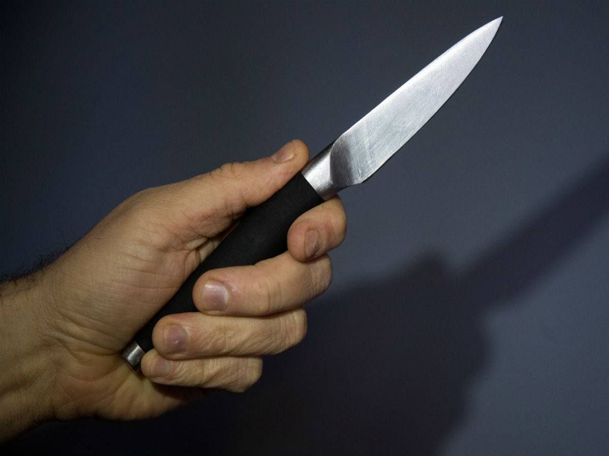 Неизвестный в Китае ранил ножом десятки школьников