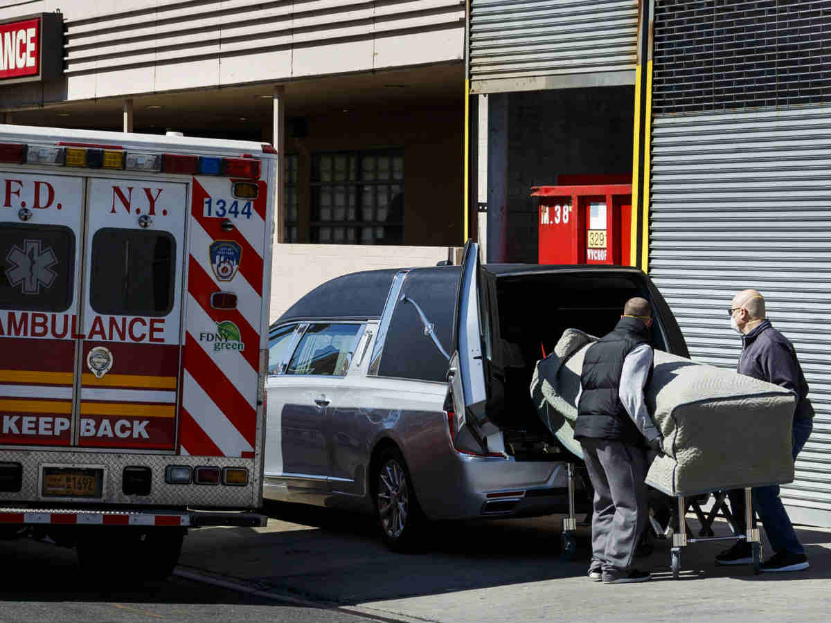 Сколько заболевших коронавирусом в США?