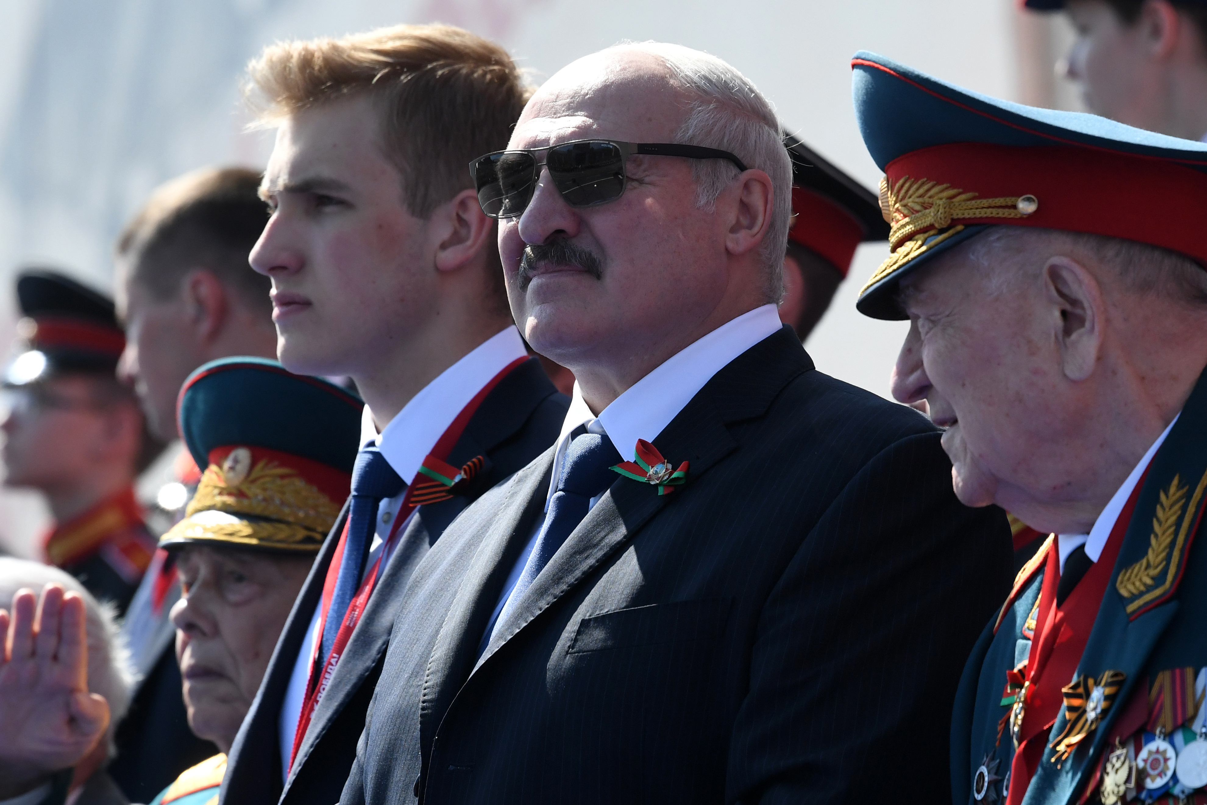 Сын Лукашенко поступил в лицей, где учатся его родственницы