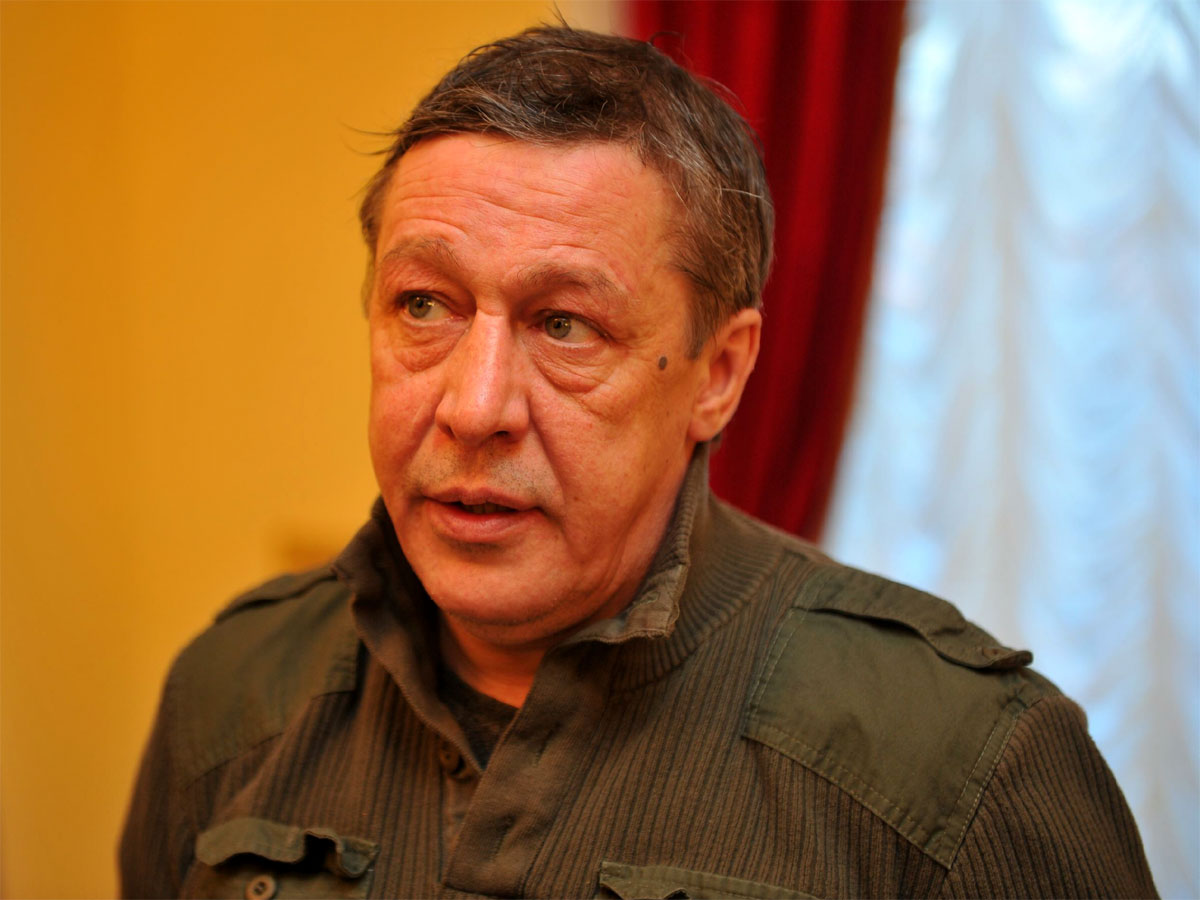 Михаил Ефремов