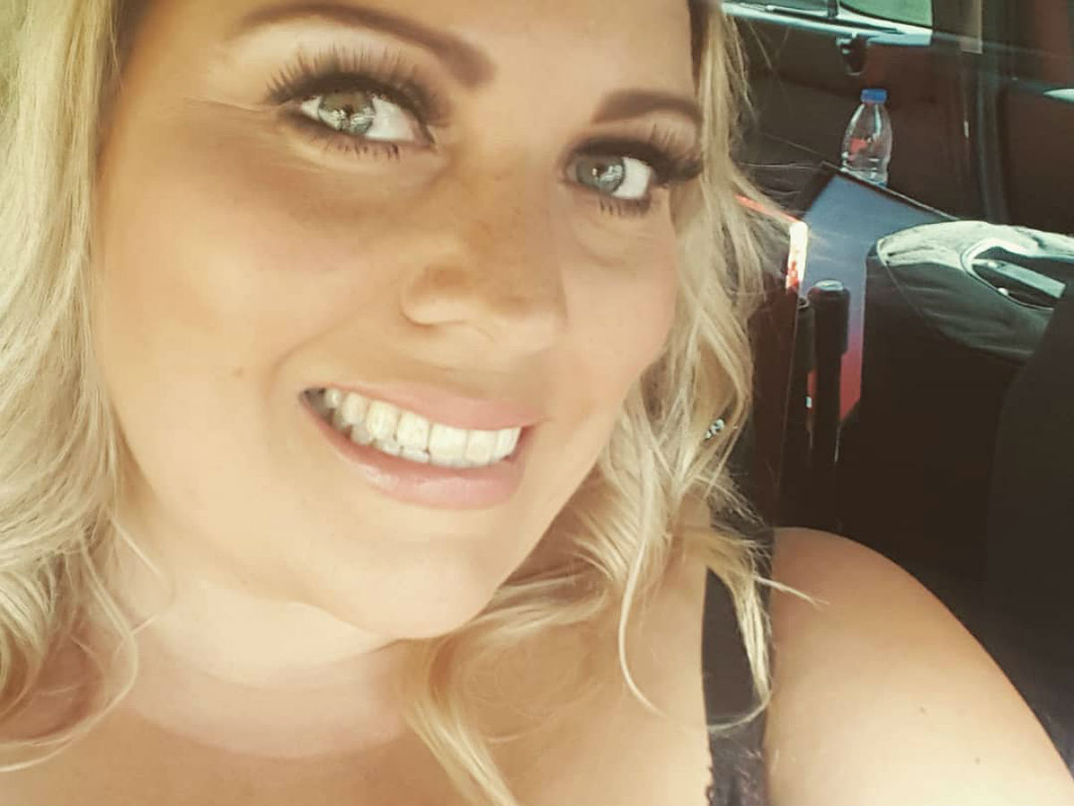 Двойники Адель