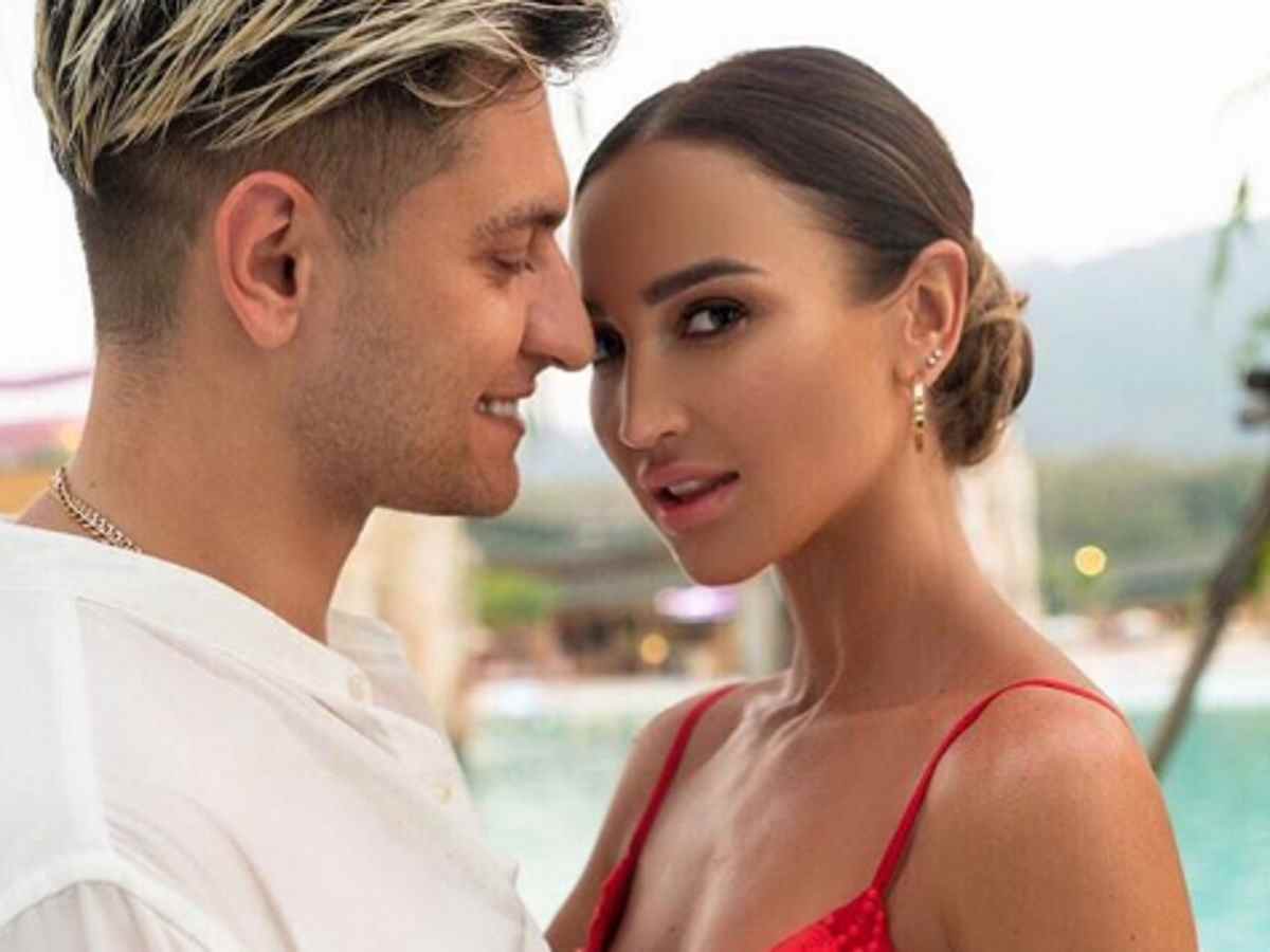 Ольга Бузова