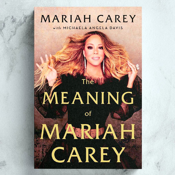 Книга выходит в удачное время - меломаны отмечают 30-летие дебютного альбома певицы Mariah Carey, который стал девять раз платиновым, и ее хиты опять в чартах