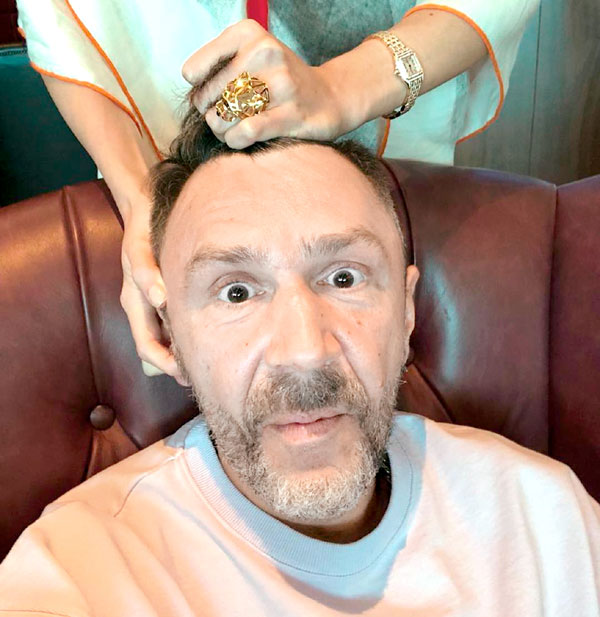 На минувшей неделе Шнуров стал генеральным продюсером оппозиционного телеканала RTVI