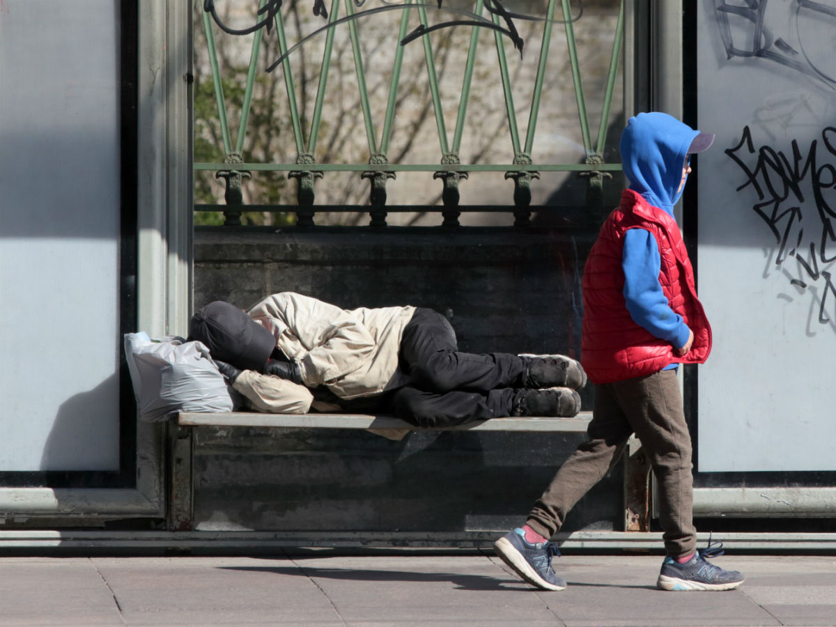 Помощь бездомным в России