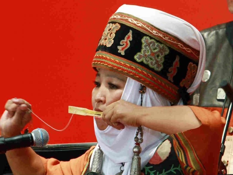 Сколько граждан киргизии. Трудовая миграция статистика из узбекистана в россию. Сколько граждан киргизии. Миграция в кыргызстан из россии. Проживание киргизия.