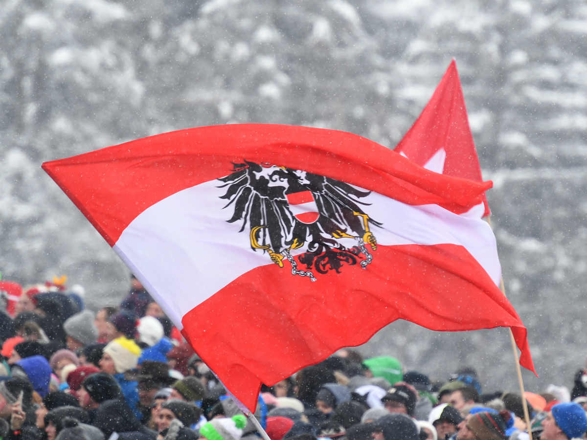 Австрия выслала российского дипломата