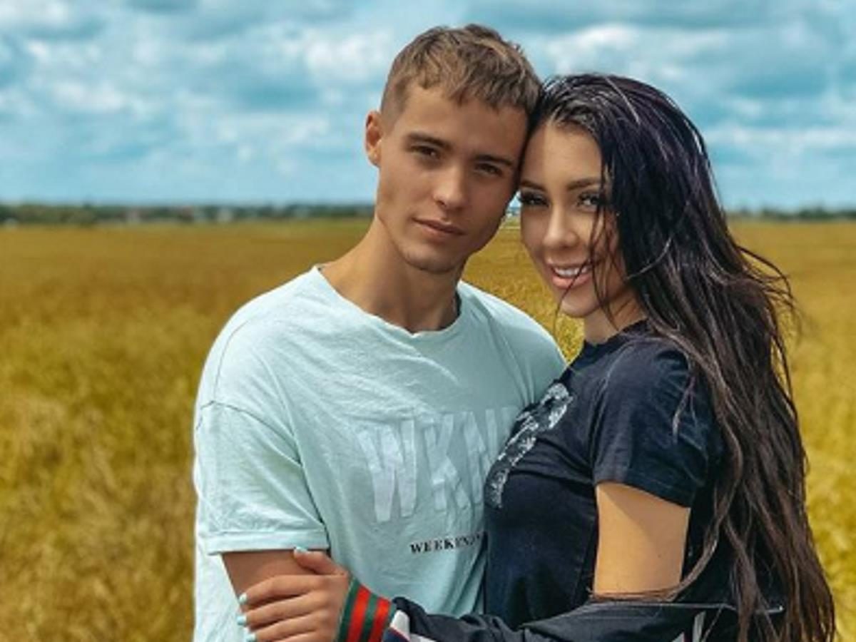 Алена Рапунцель рассталась с Максимом Колесниковым