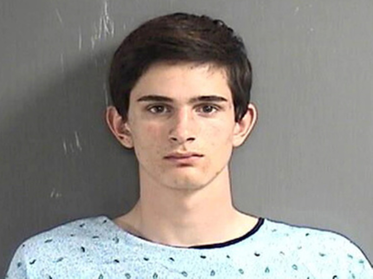 Захарию Латэма подозревают в убийстве соседа ради славы