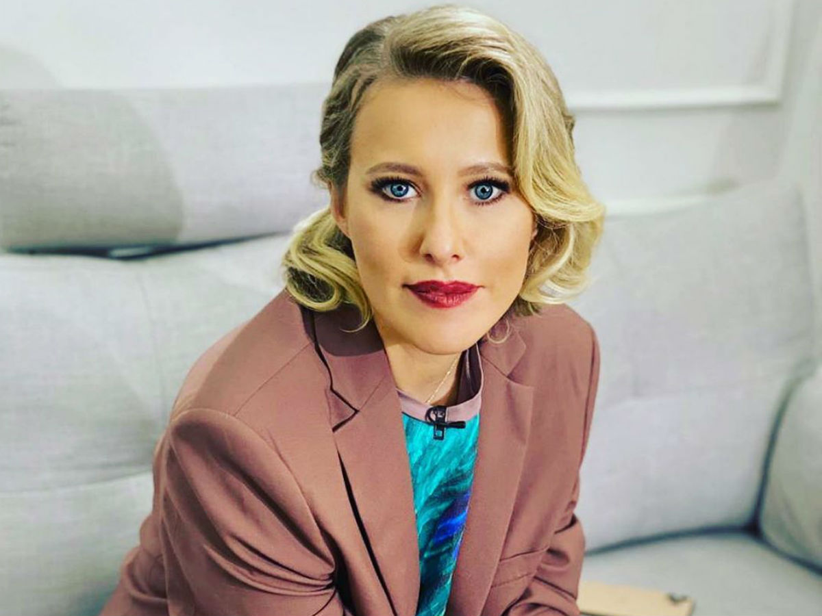 Сколько стоит мерч Ксении Собчак?