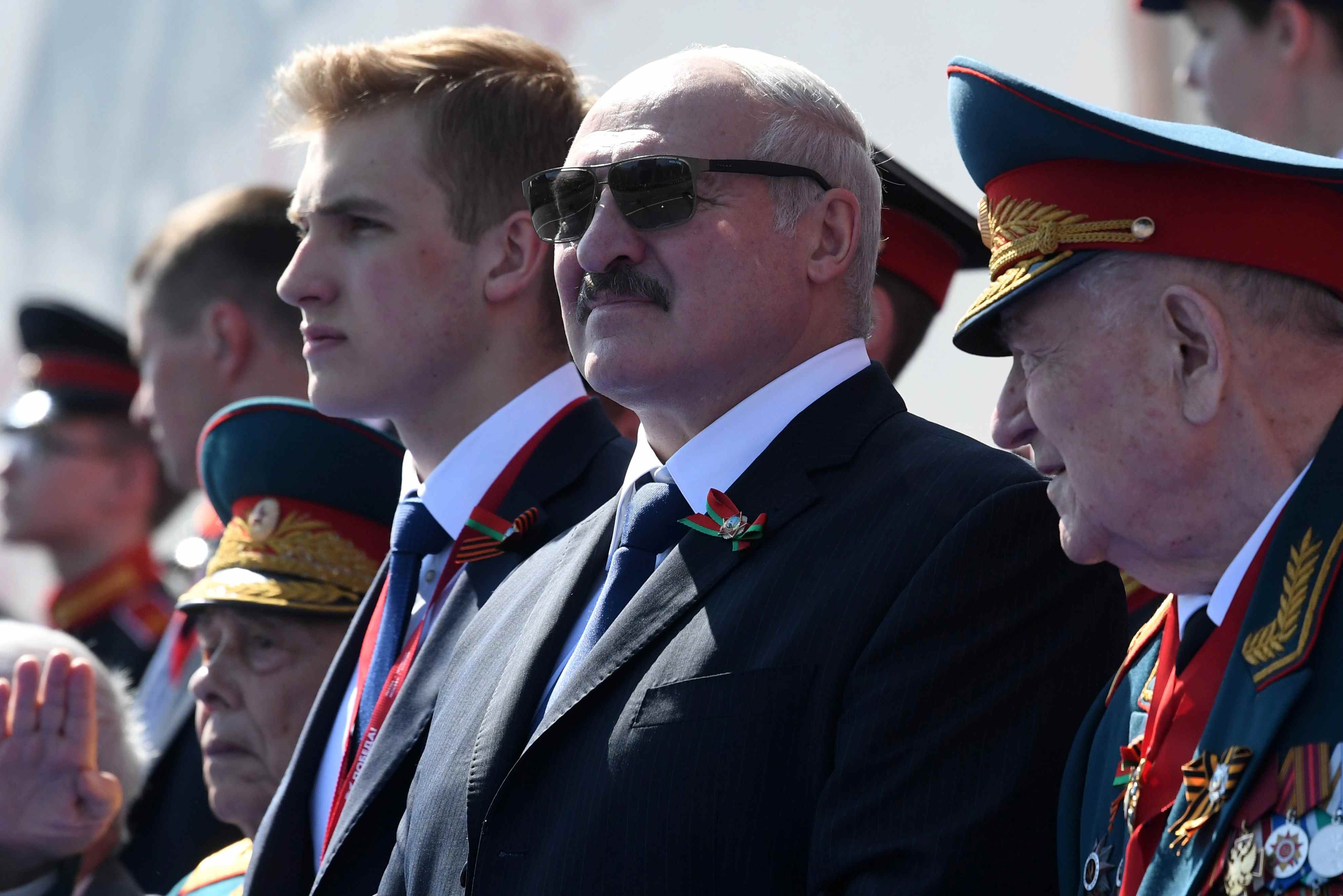 Сын Александра Лукашенко не будет учиться в лицее БГУ