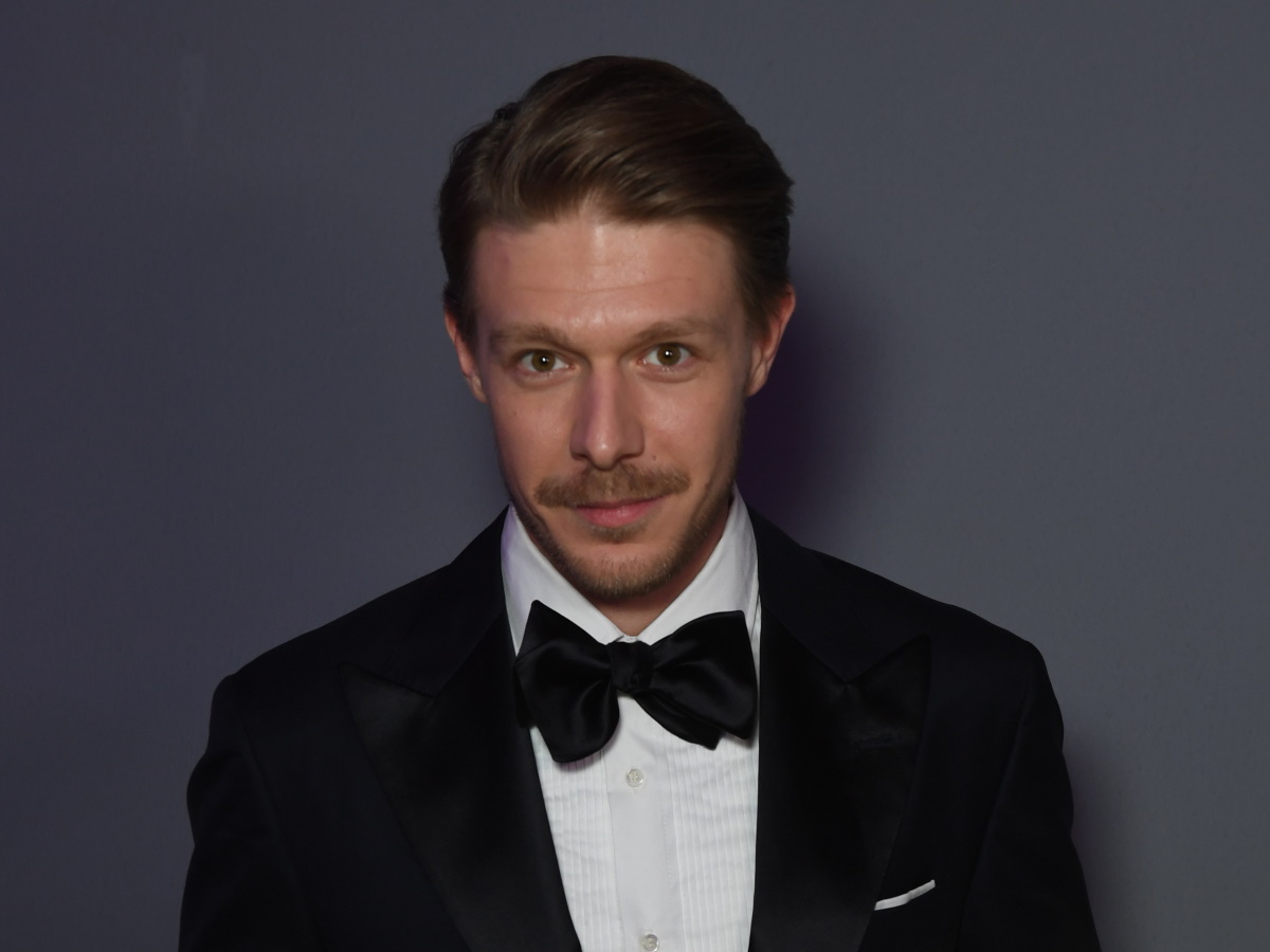 Никита Ефремов рассказал, что стал жертвой сексуального домогательства