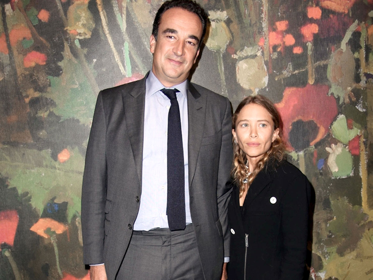 После четырех с половиной лет брака Олсен пыталась подать на развод с Оливье Саркози