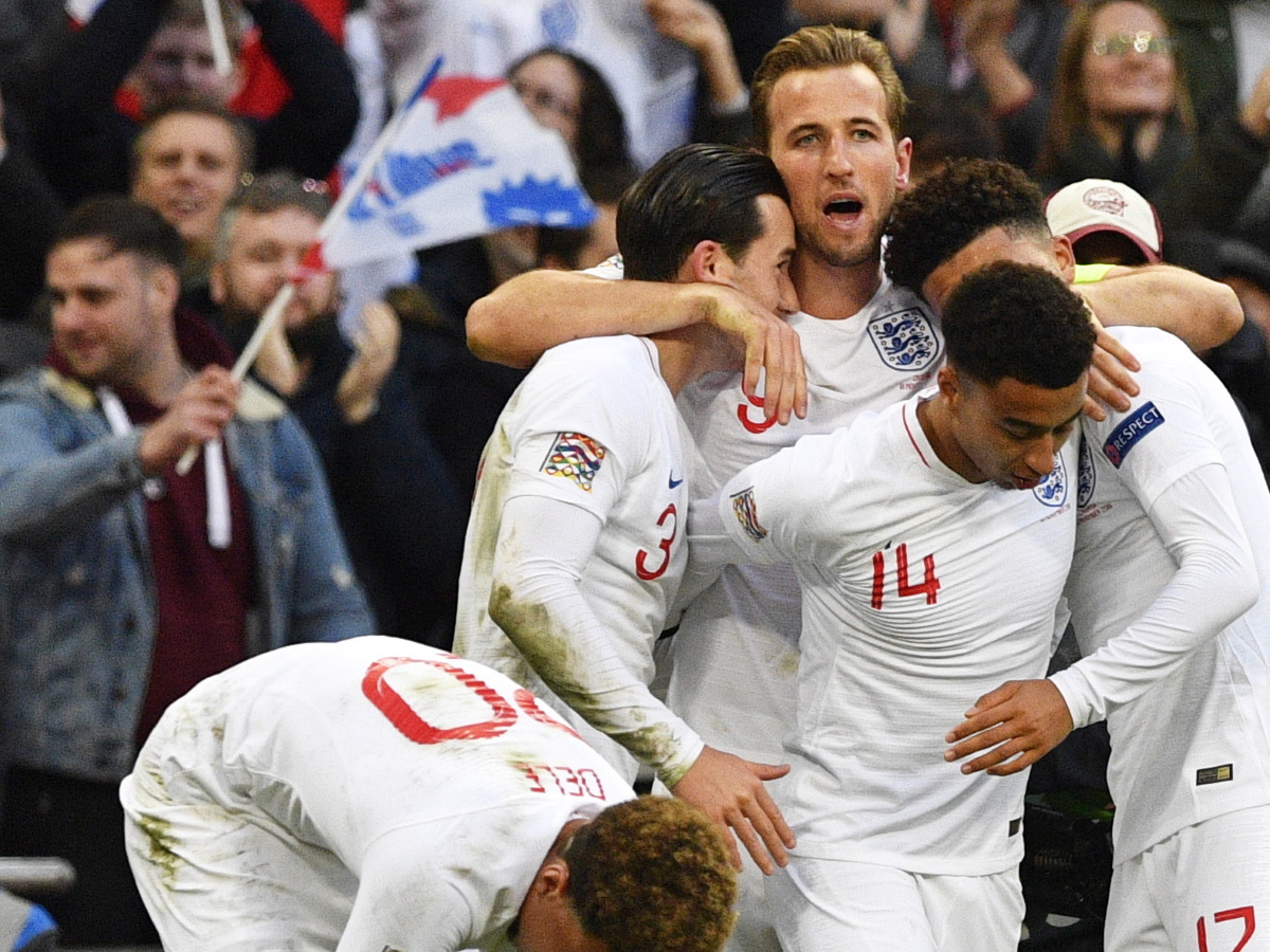 Английских футболистов будут выгонять с поля за кашель