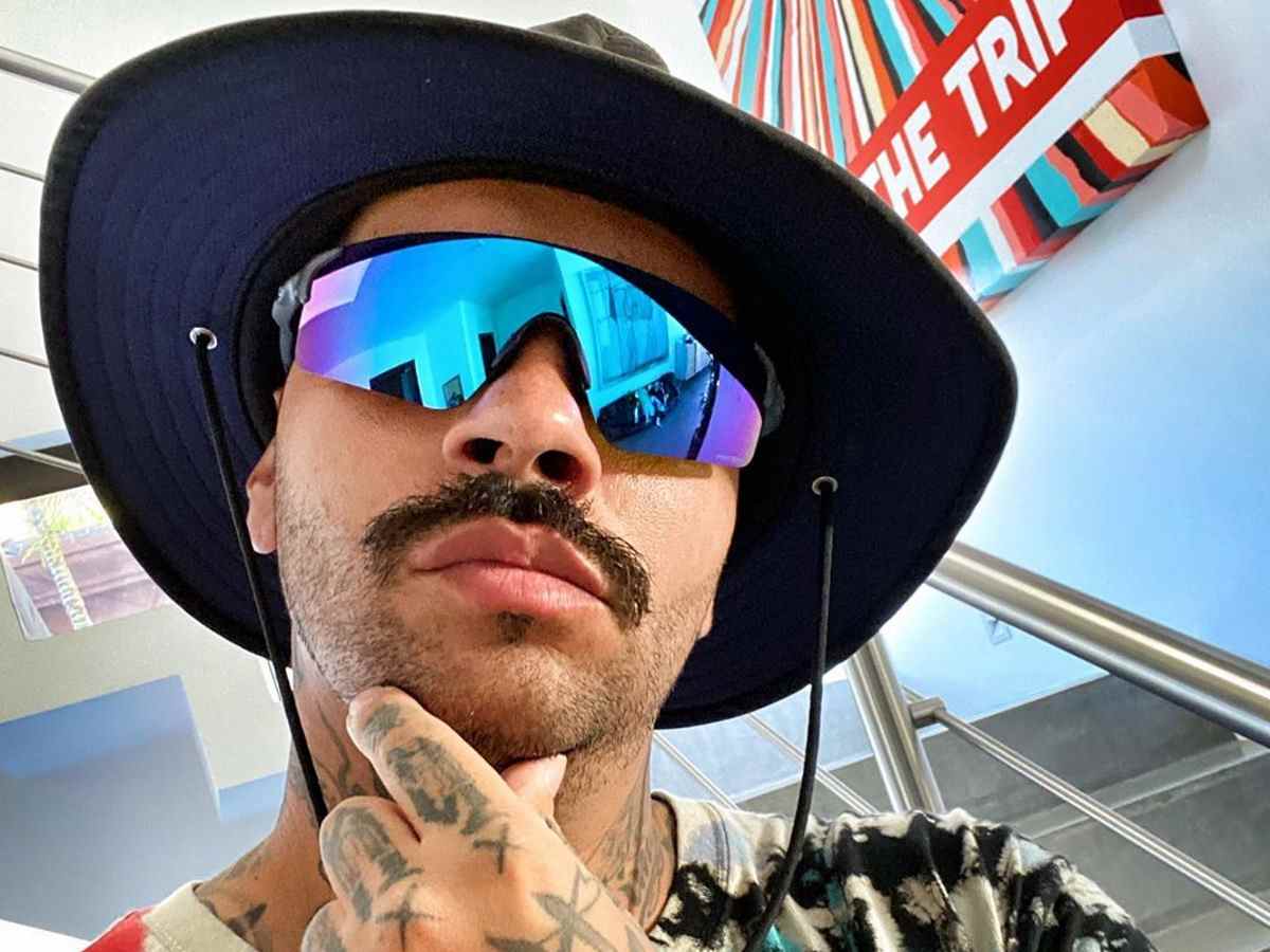 Рэпер Тимати улетел тусоваться на Миконос