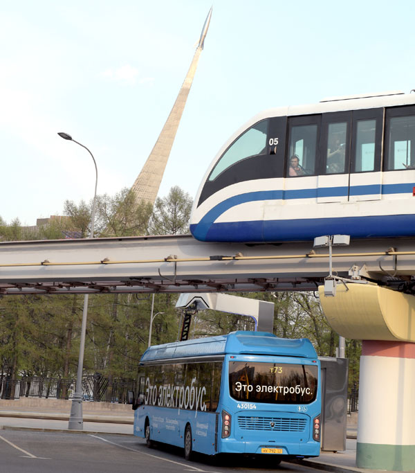 Еще в Москве приговорили монорельс из-за «неэффективности», зато золотым в обслуживании электробусам дали зеленый свет